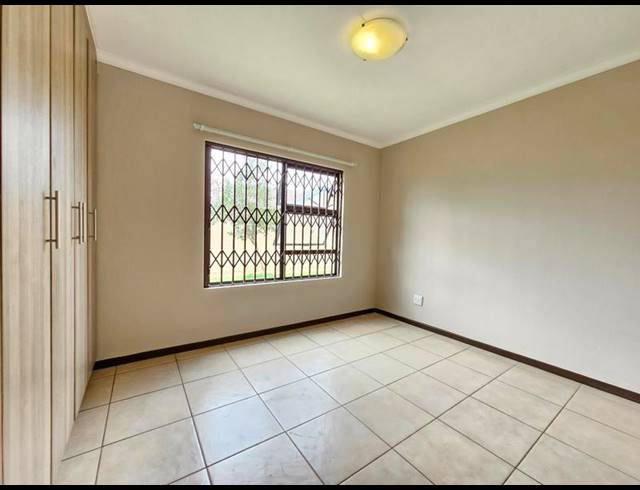 3 BEDROOM APARTMENT FOR SALE IN RUIMSIG
